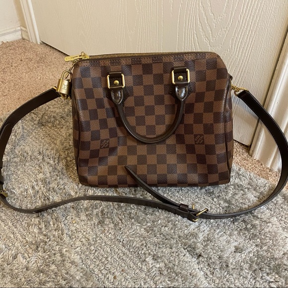 Louis Vuitton Handbags - Louis Vuitton speedy b 25